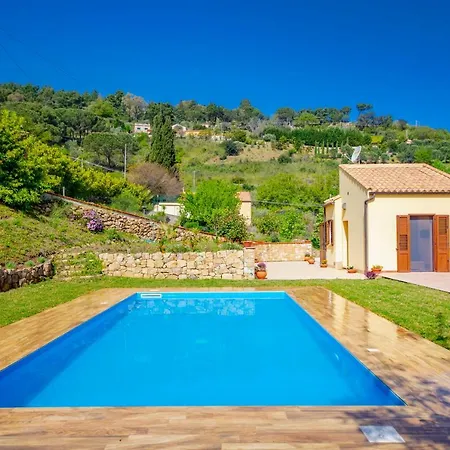 Lavanda Villa Cefalu