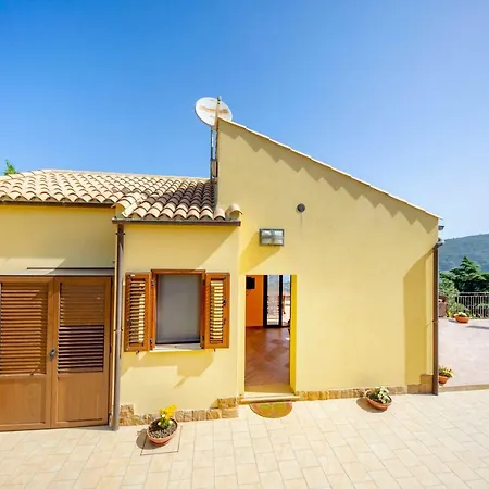 Lavanda Чефалу